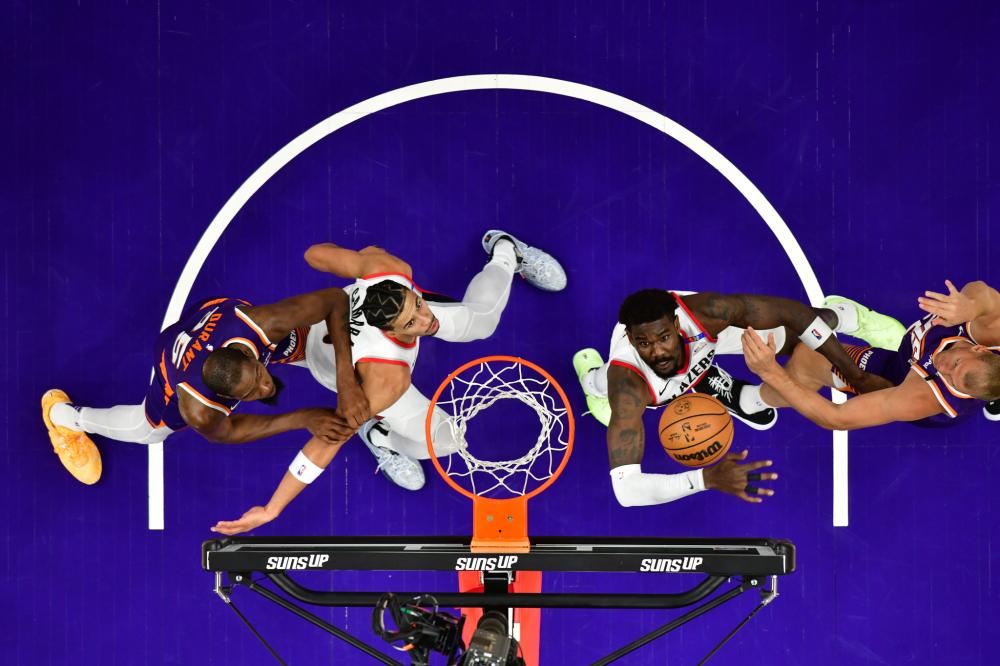 她在底线对 她在底线对